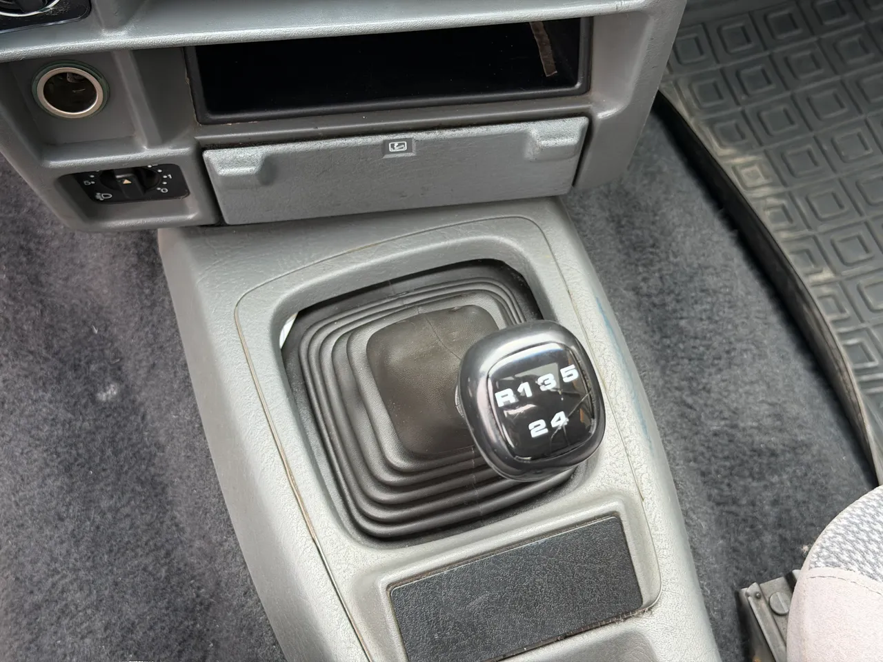 Ford Sierra - фото 46