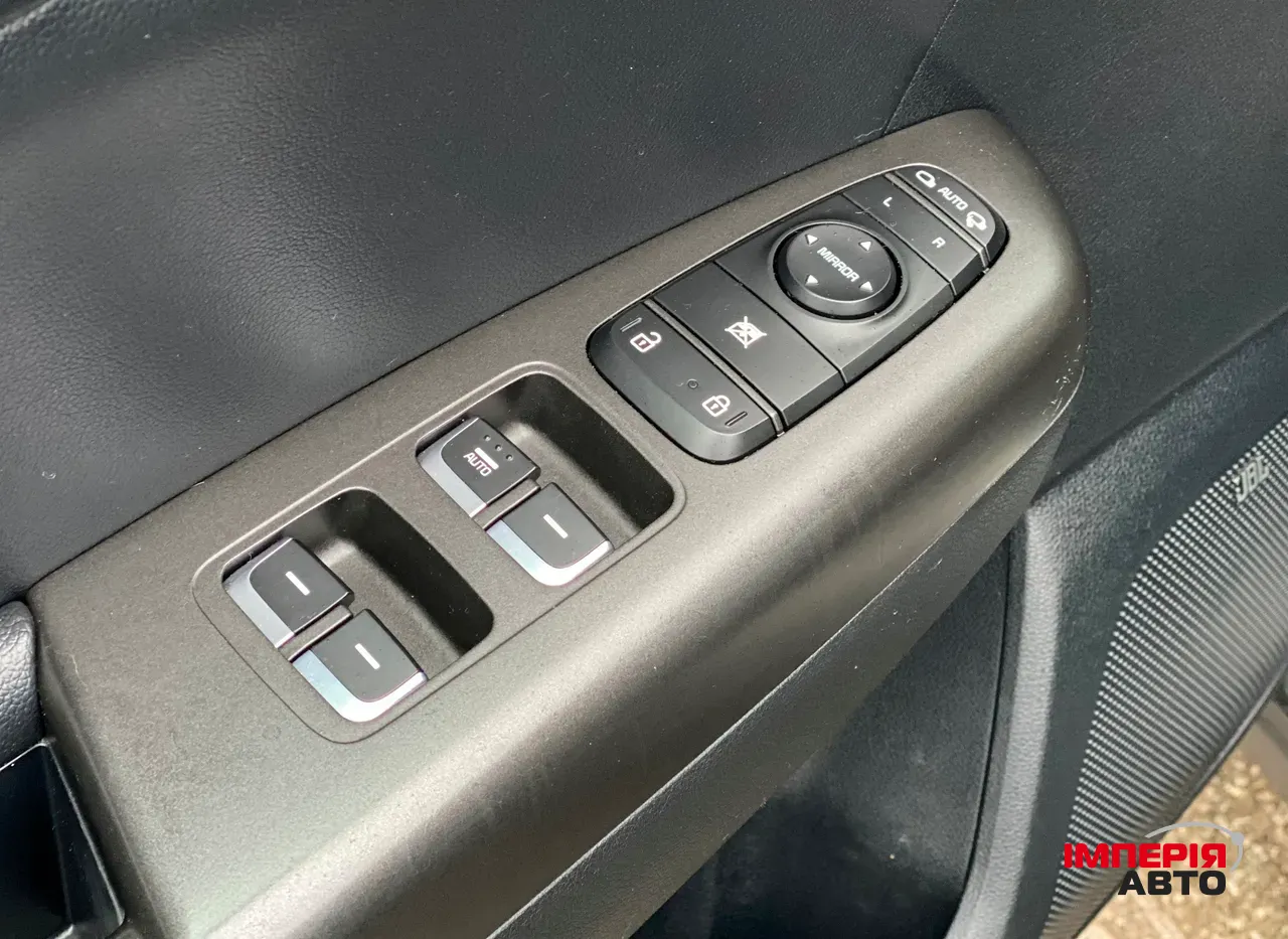 Kia Sportage - фото 35