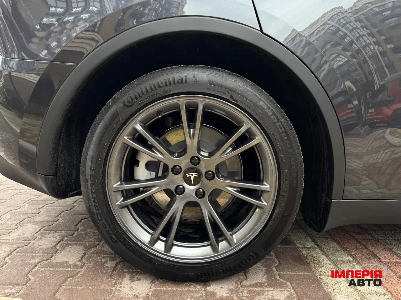 Tesla Model Y - фото 18