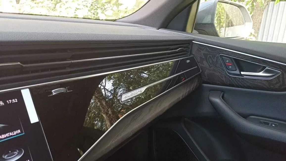 Audi Q8 - фото 9