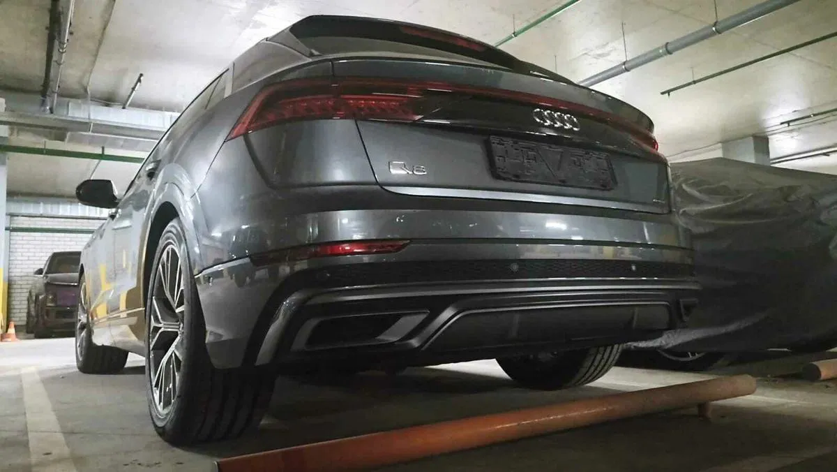 Audi Q8 - фото 6