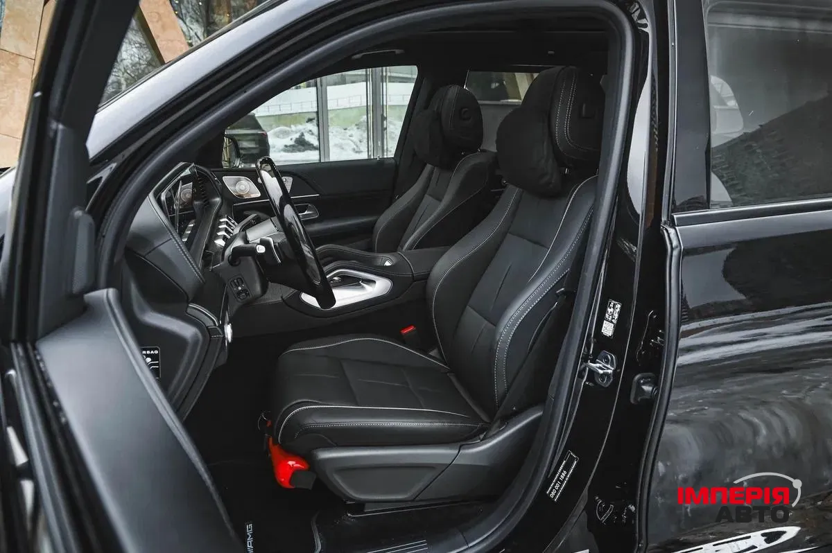 Mercedes-Benz GLS - фото 6