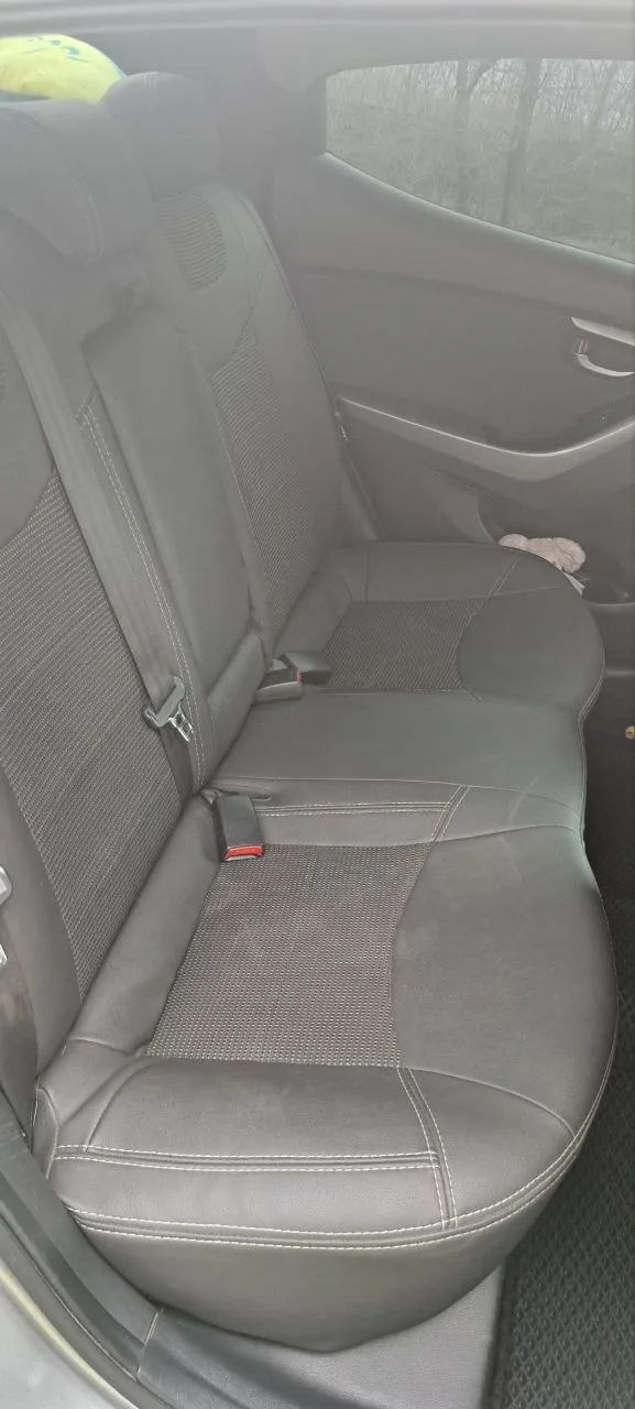 Hyundai Elantra - фото 6