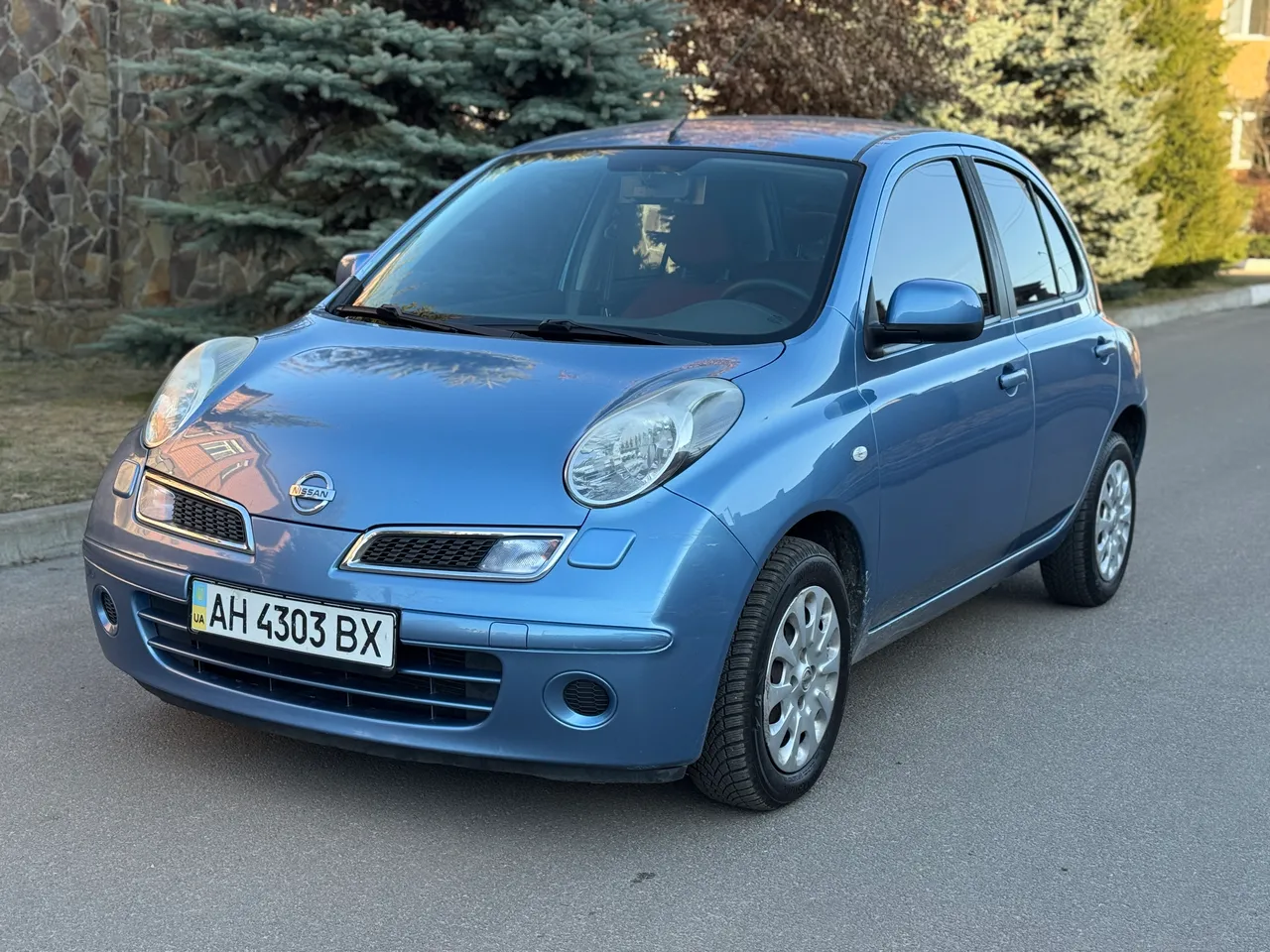 Nissan Micra - фото 6