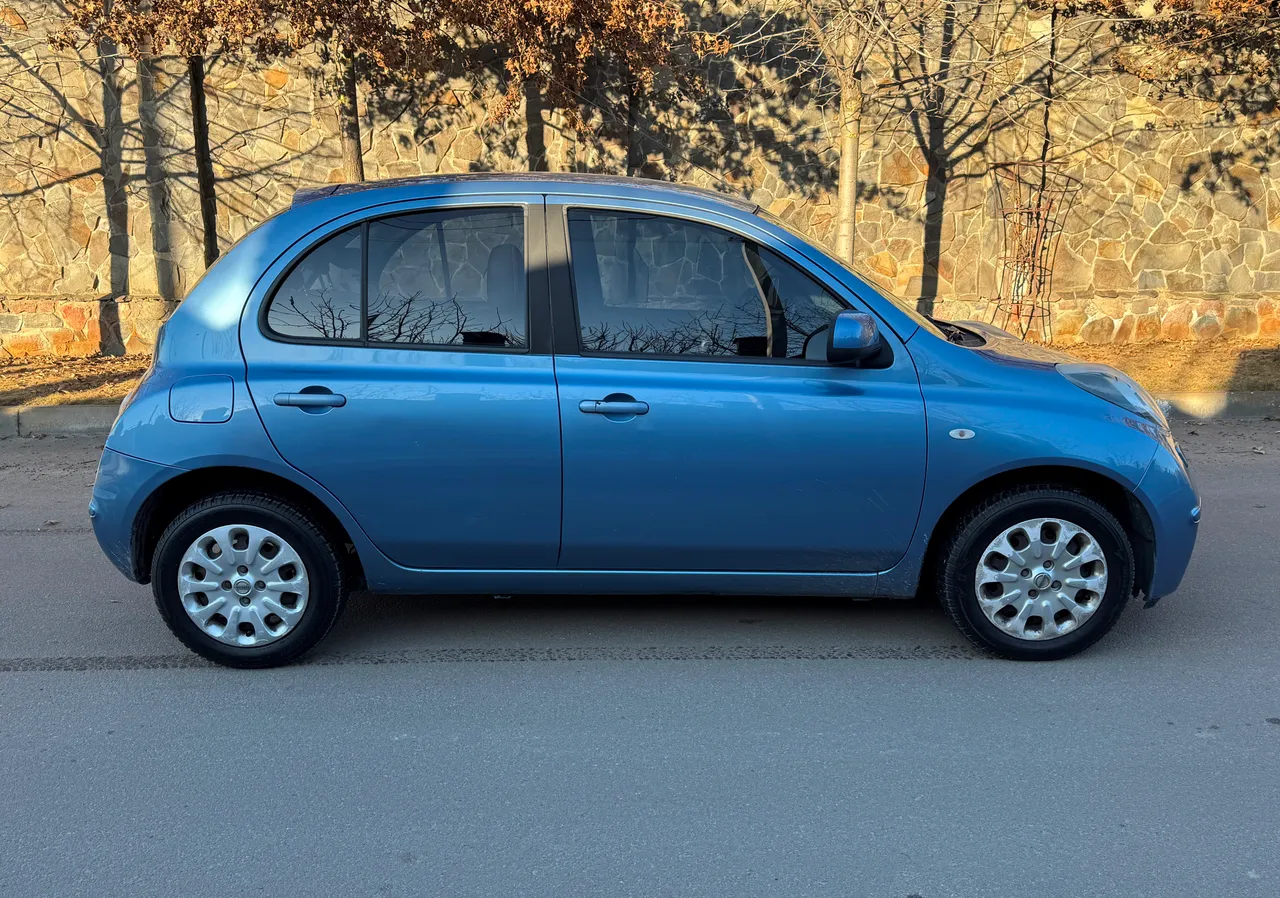 Nissan Micra - фото 17