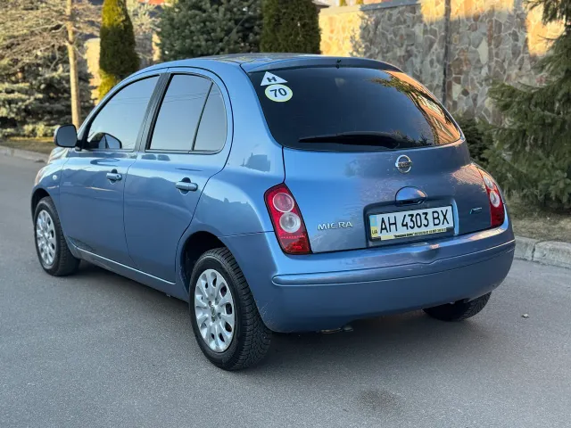 Nissan Micra - фото 4