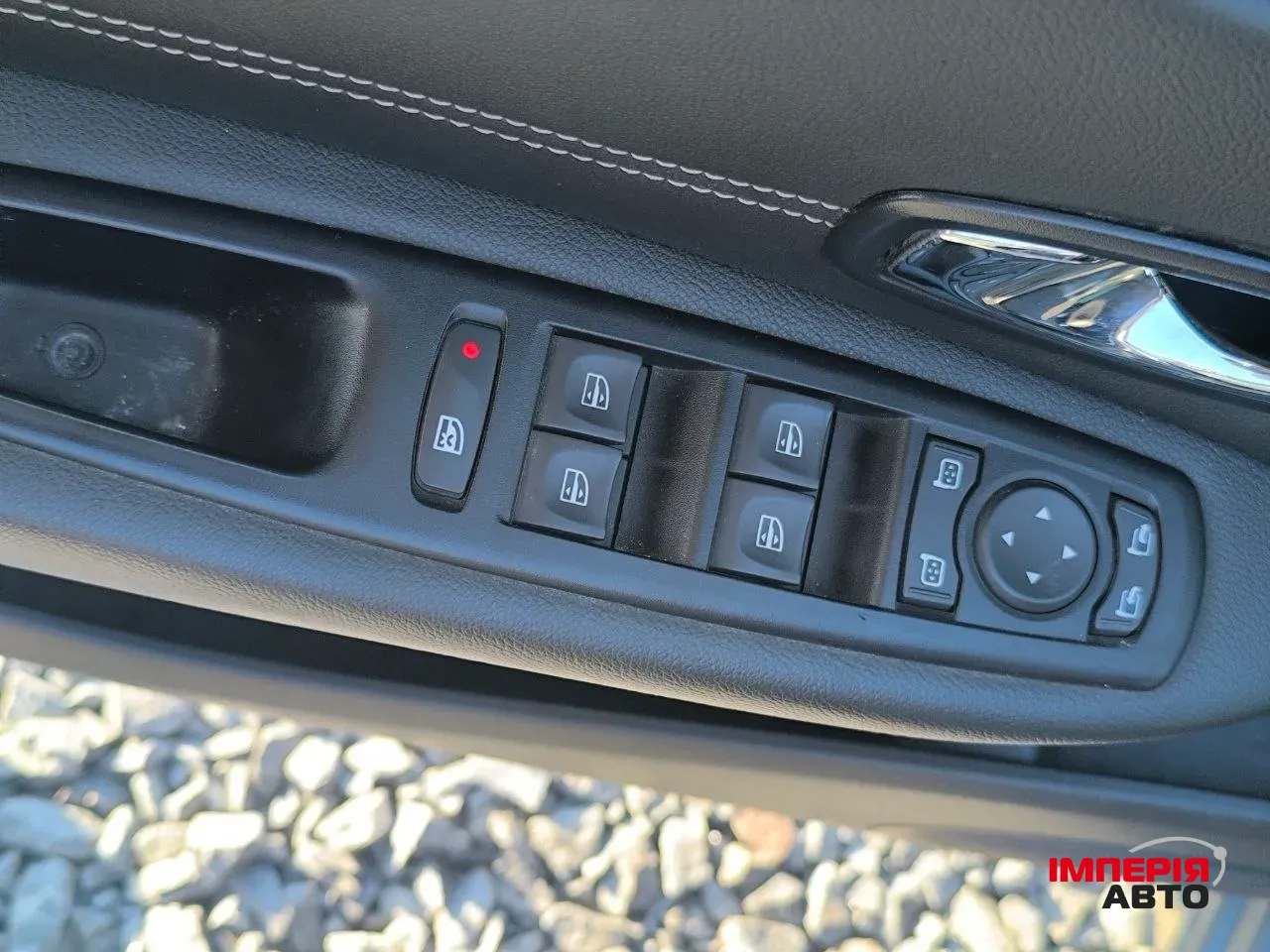 Renault Megane - фото 14