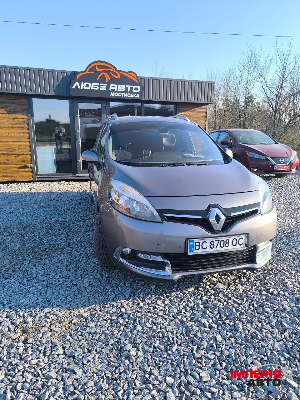 Renault Megane - фото 1