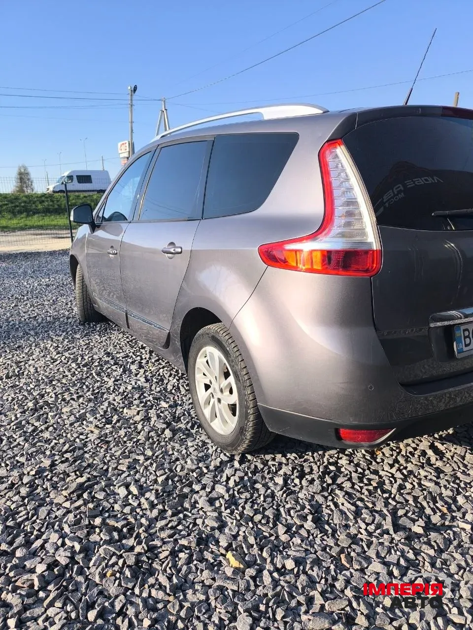 Renault Megane - фото 8