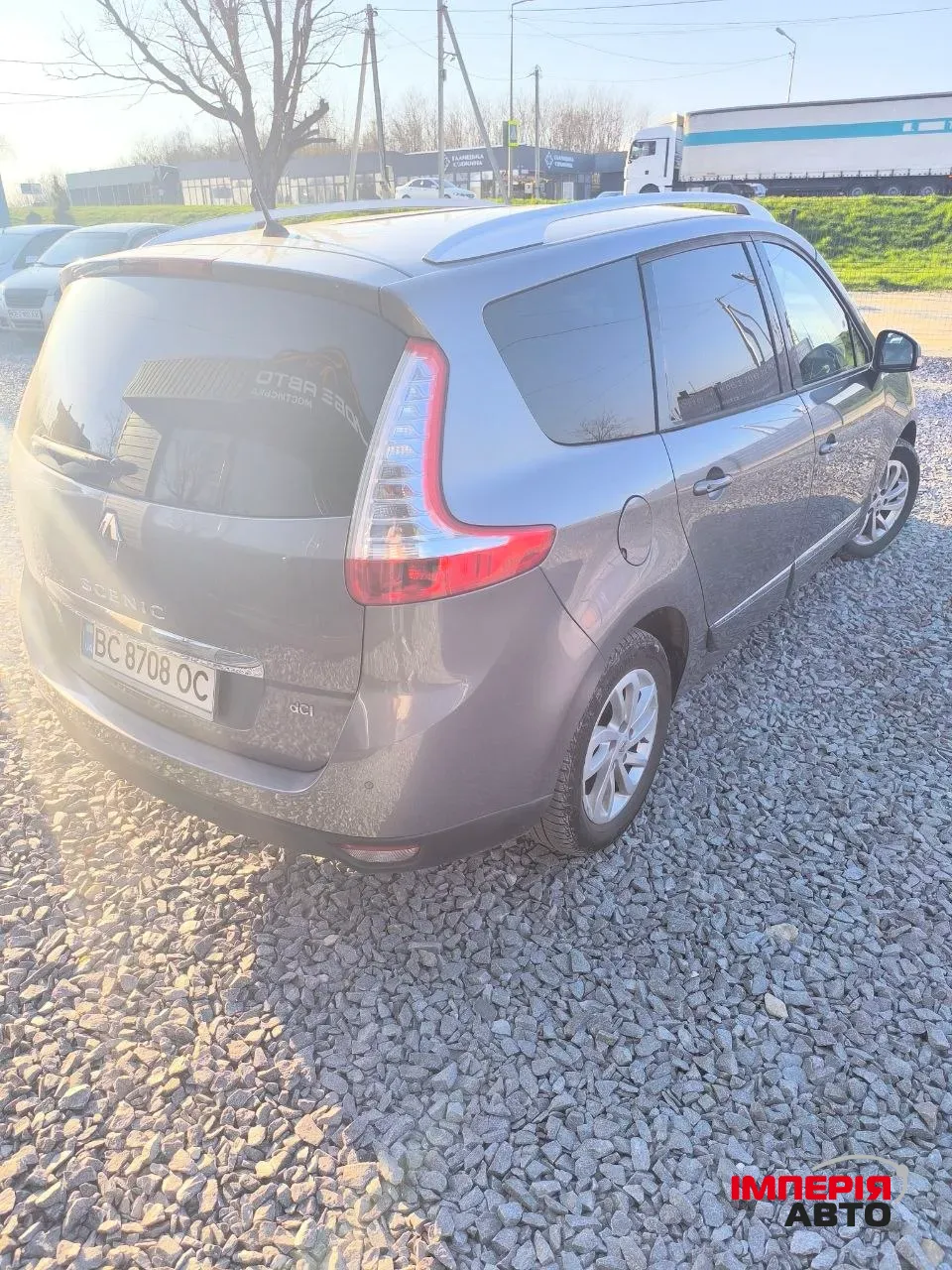 Renault Megane - фото 7