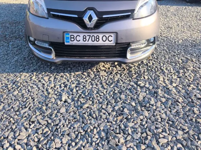 Renault Megane - фото 3