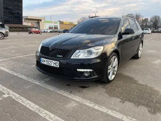 Skoda Octavia RS - фото 2