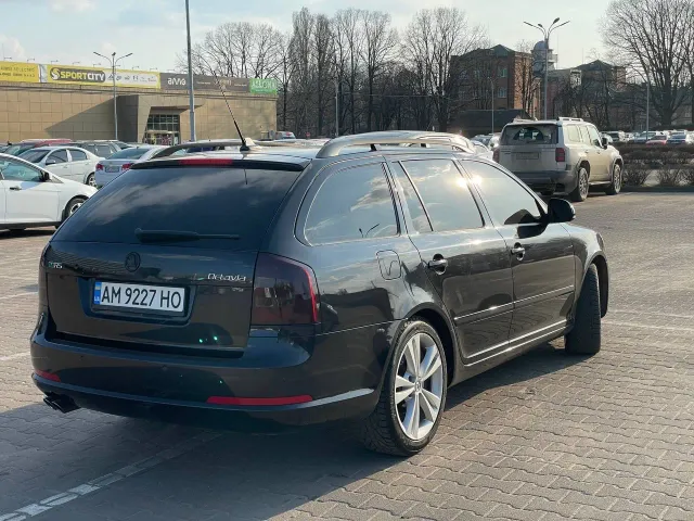 Skoda Octavia RS - фото 5