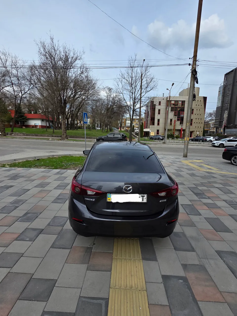 Mazda 3 - фото 25