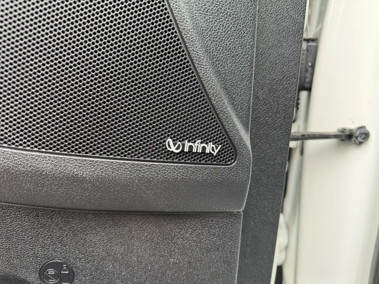 Kia Sorento - фото 21