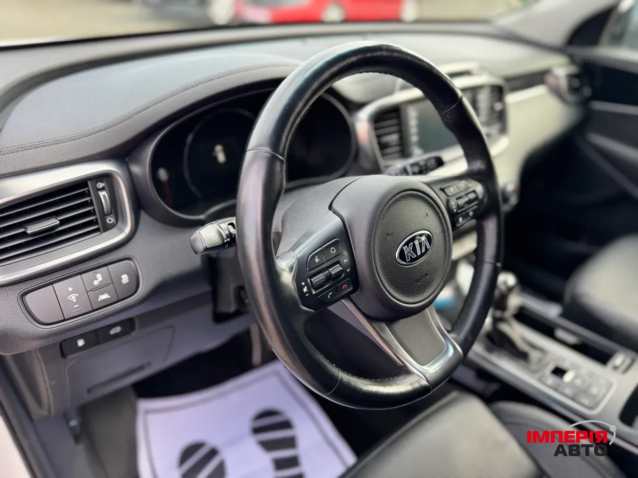 Kia Sorento - фото 23