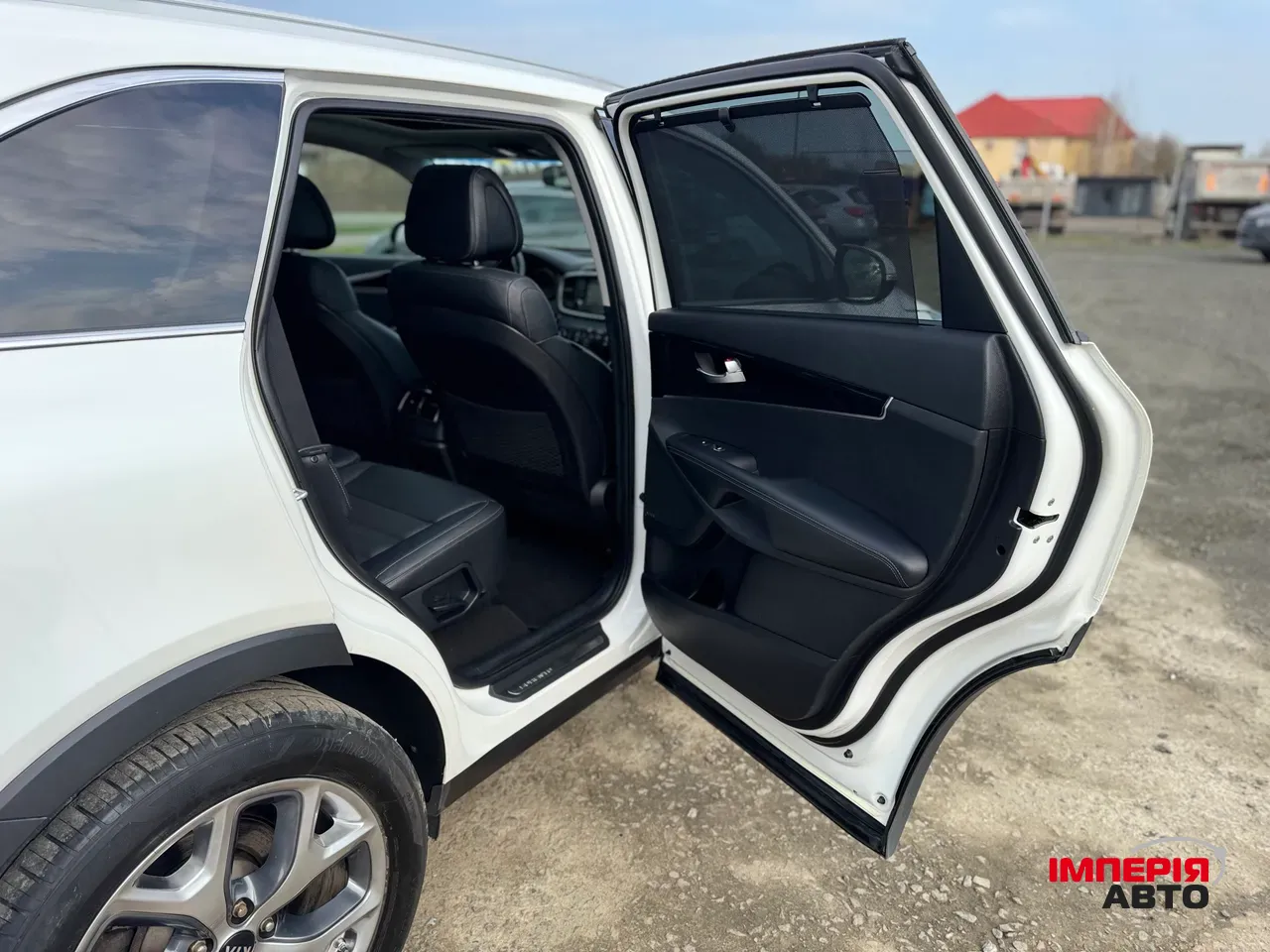 Kia Sorento - фото 28