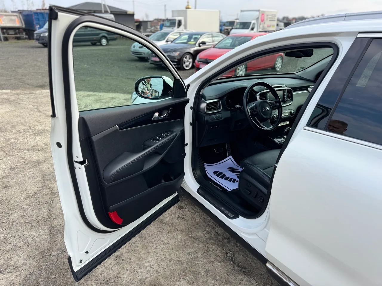 Kia Sorento - фото 19