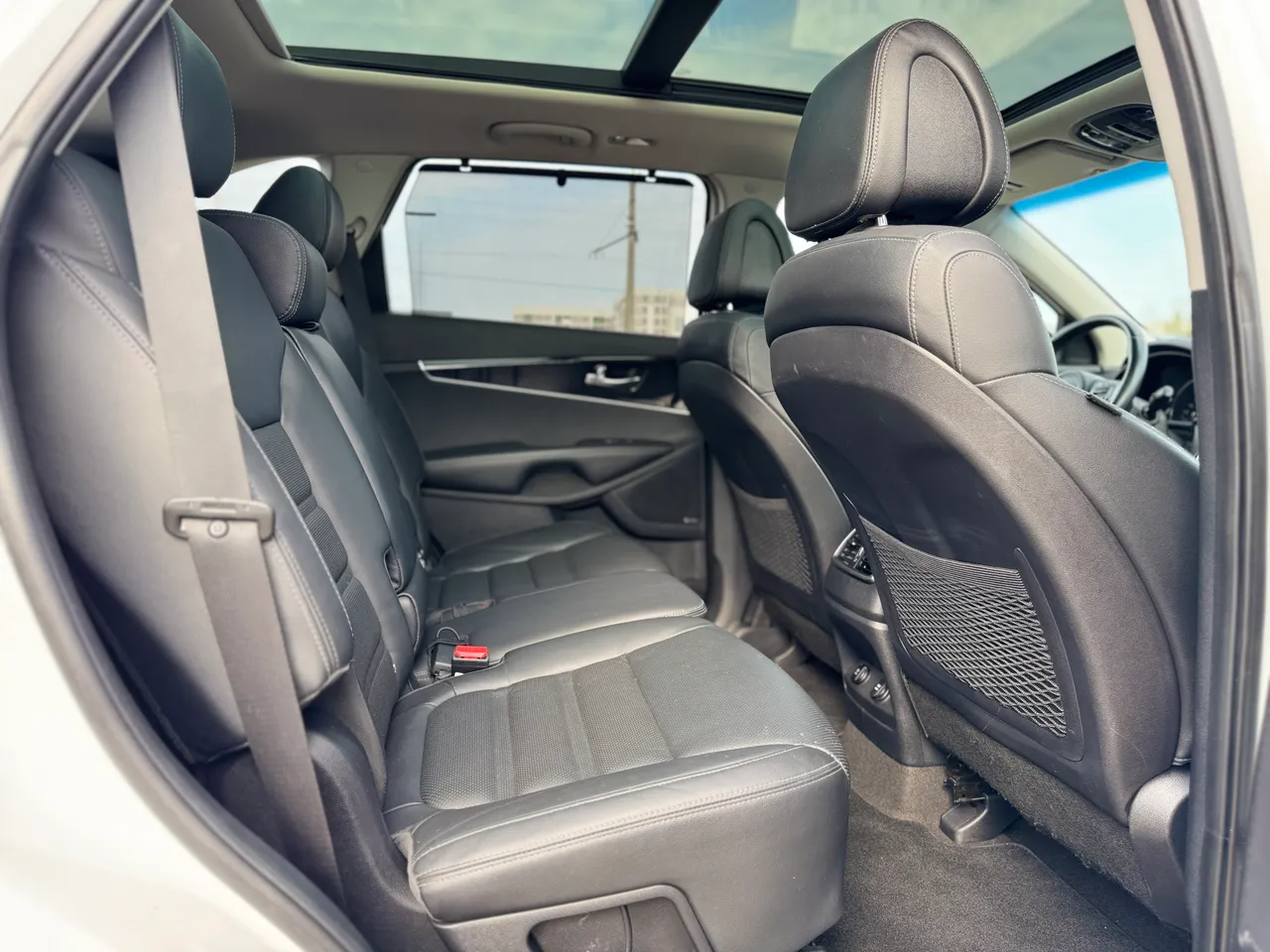 Kia Sorento - фото 29