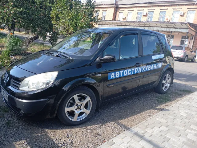 Renault Scenic - фото 1