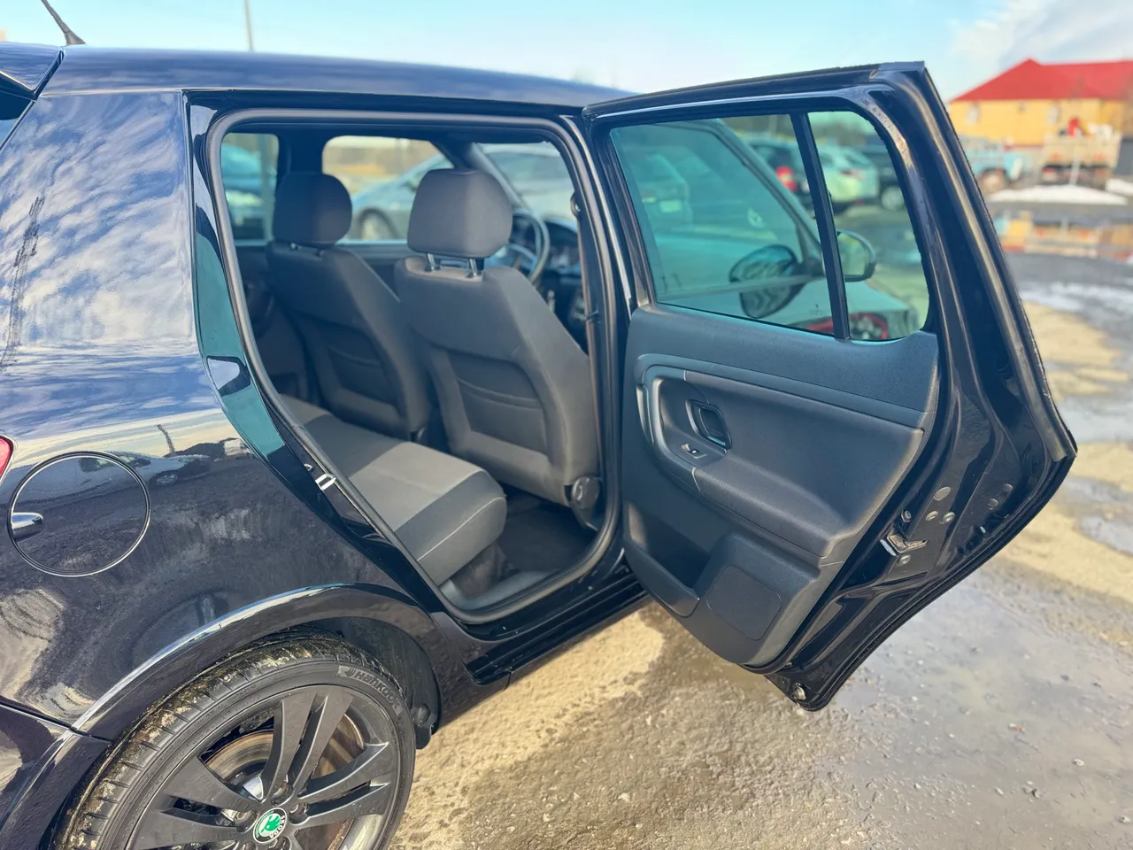 Skoda Fabia - фото 20