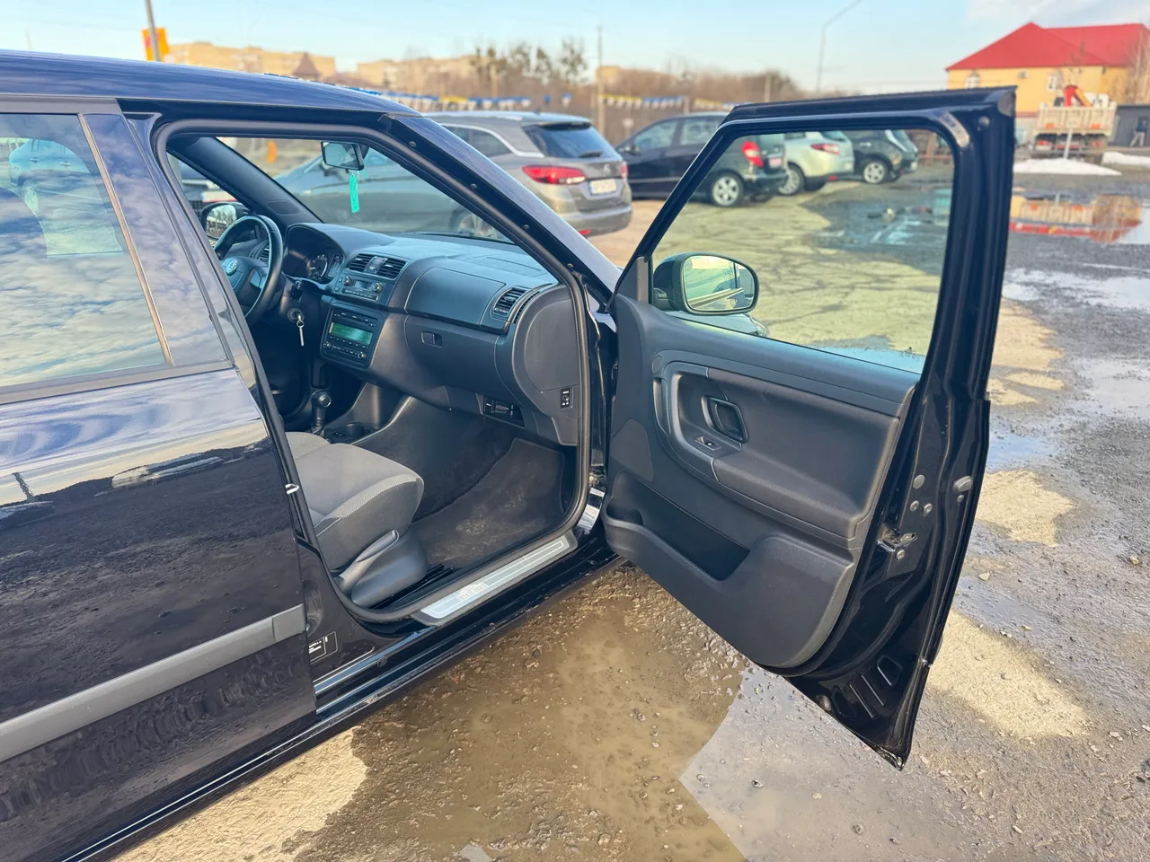 Skoda Fabia - фото 24