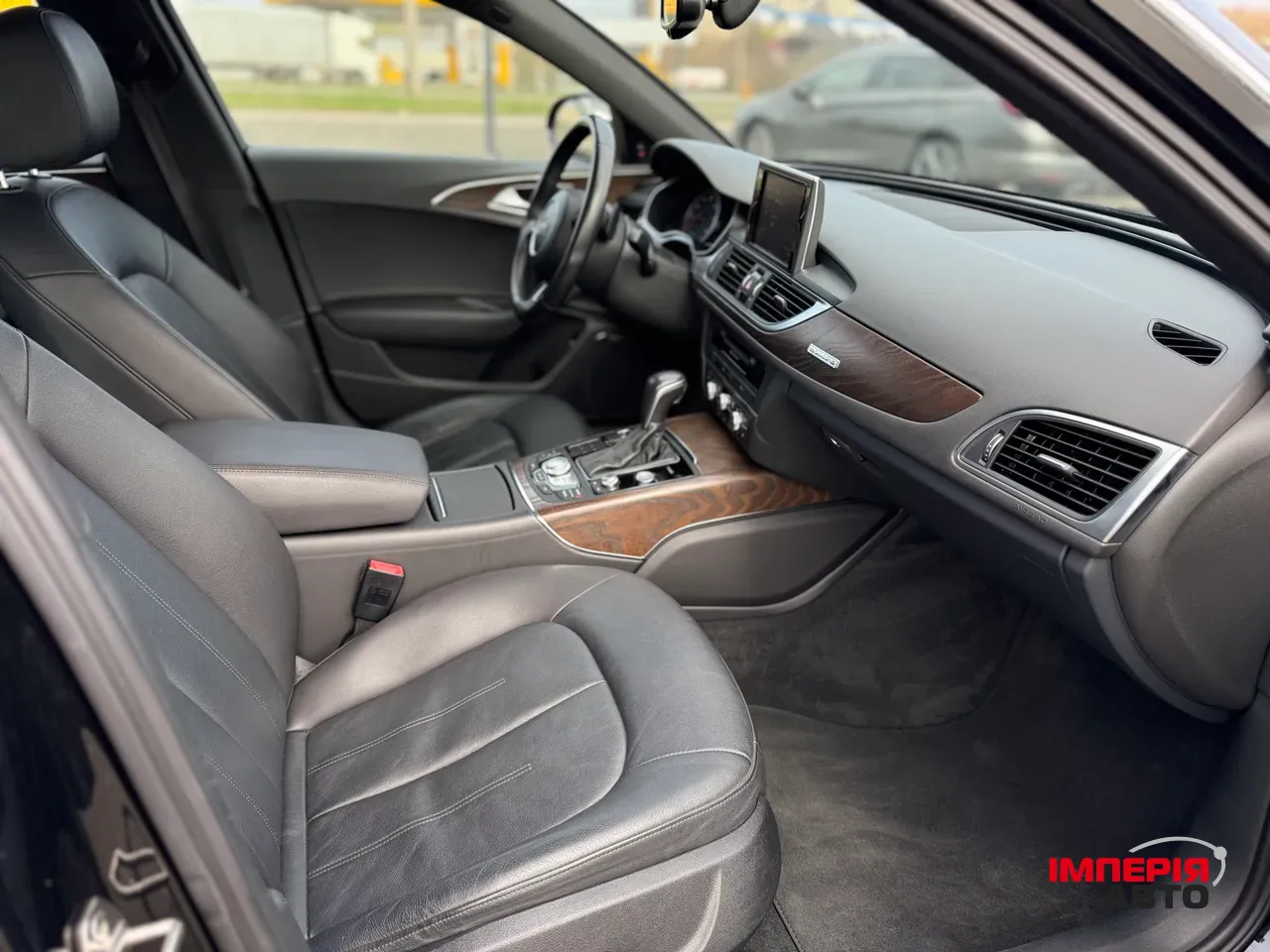 Audi A6 - фото 31