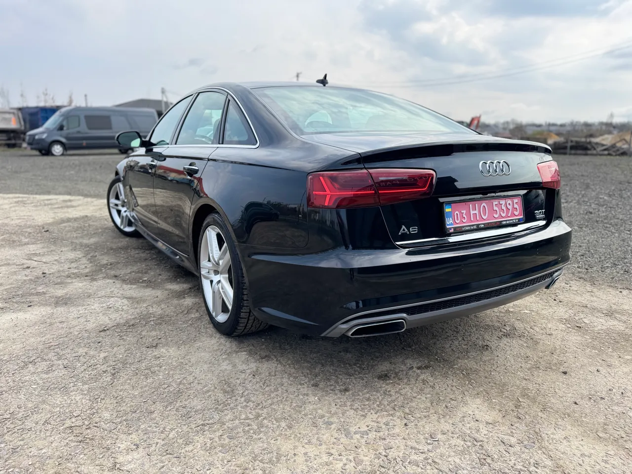 Audi A6 - фото 8