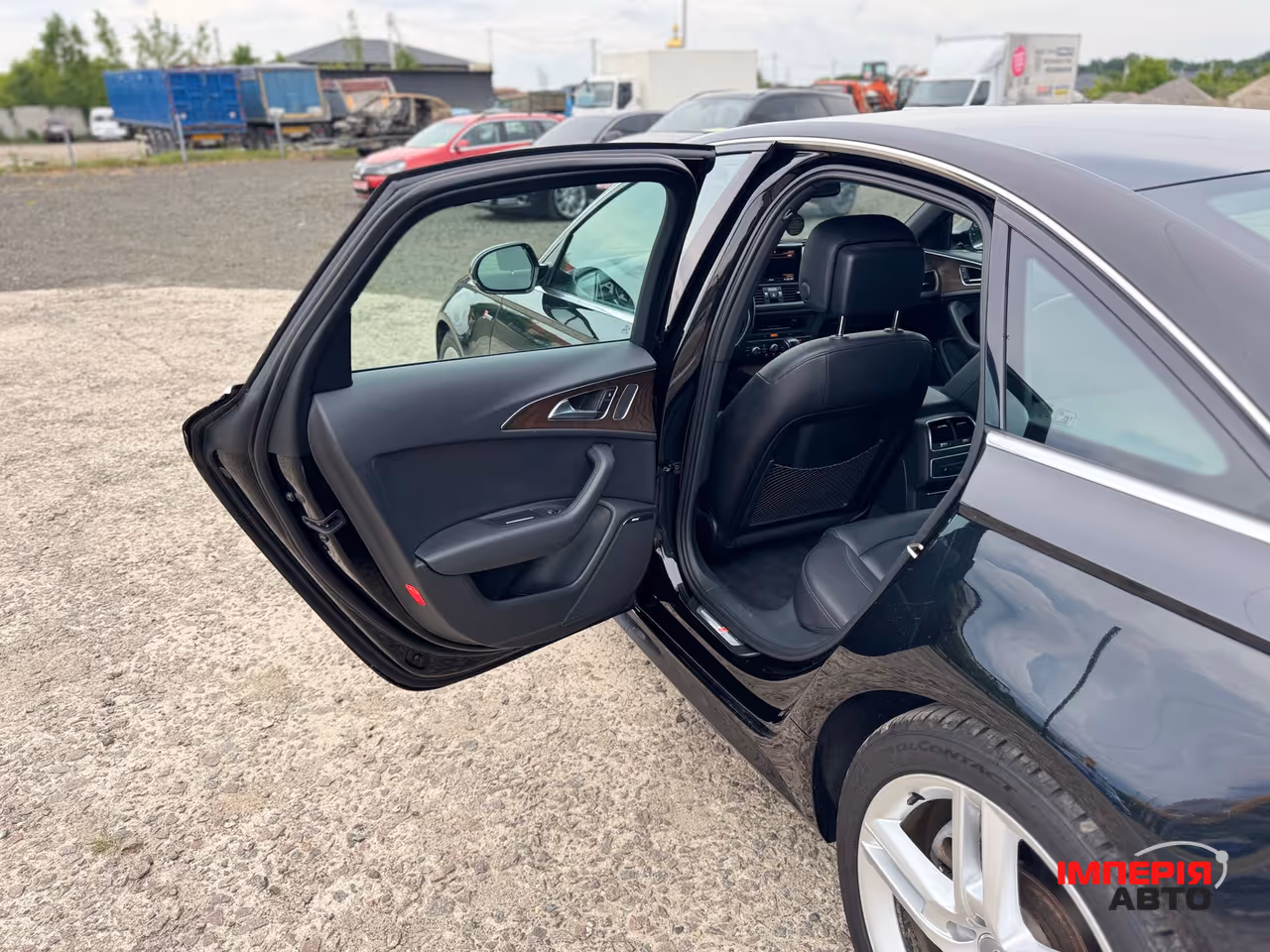 Audi A6 - фото 22