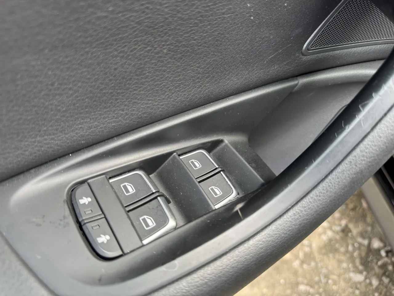 Audi A6 - фото 18