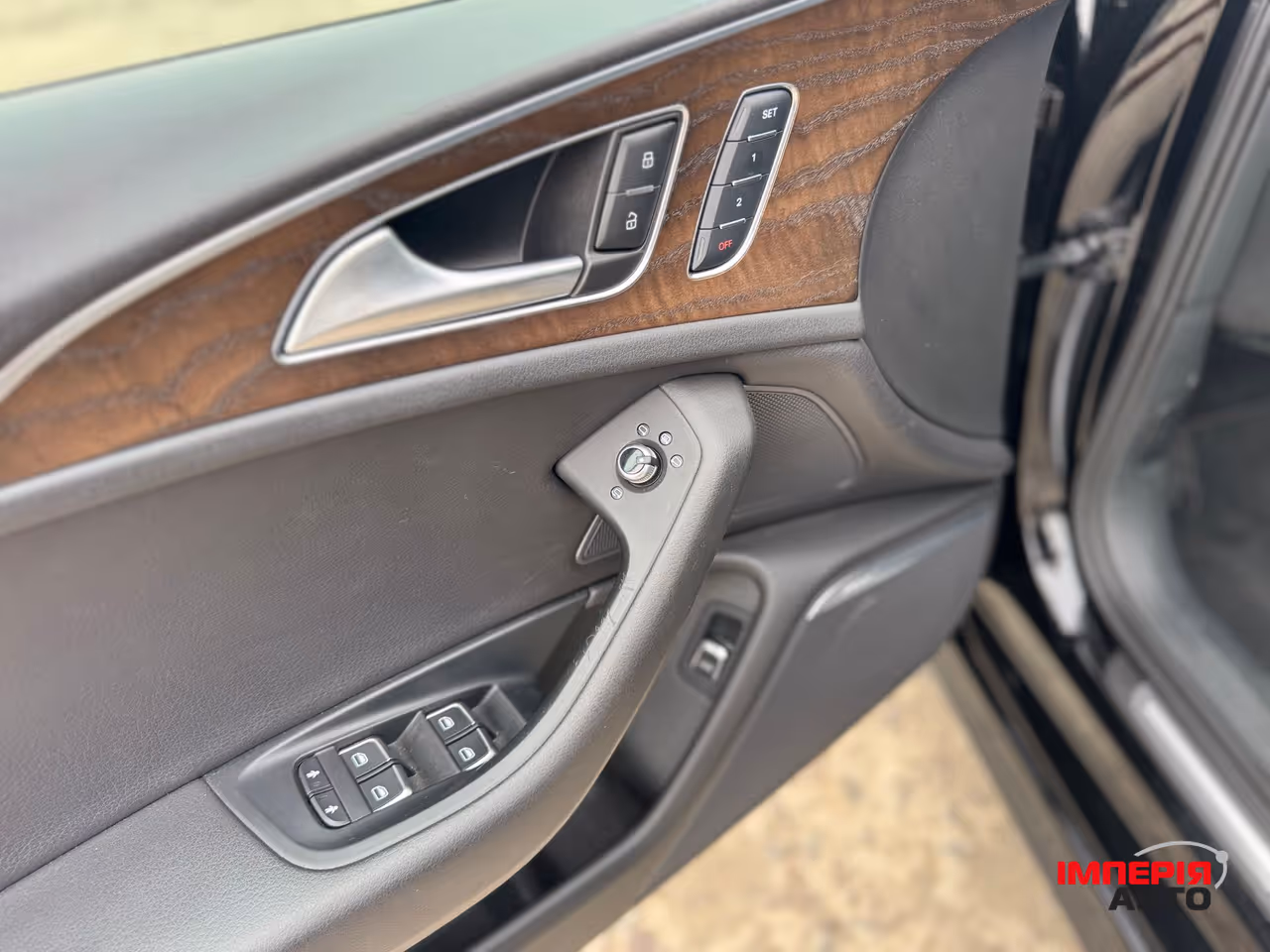 Audi A6 - фото 15