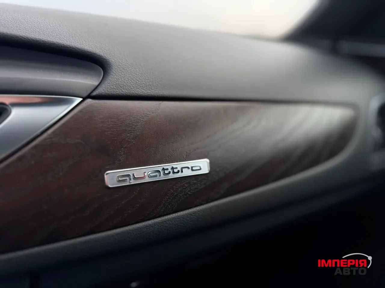 Audi A6 - фото 40