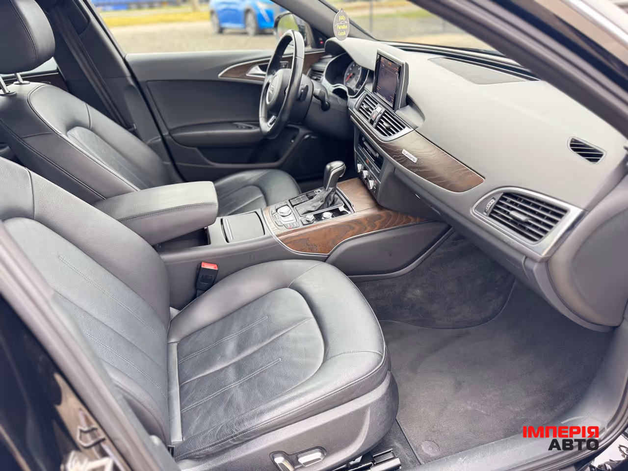 Audi A6 - фото 29