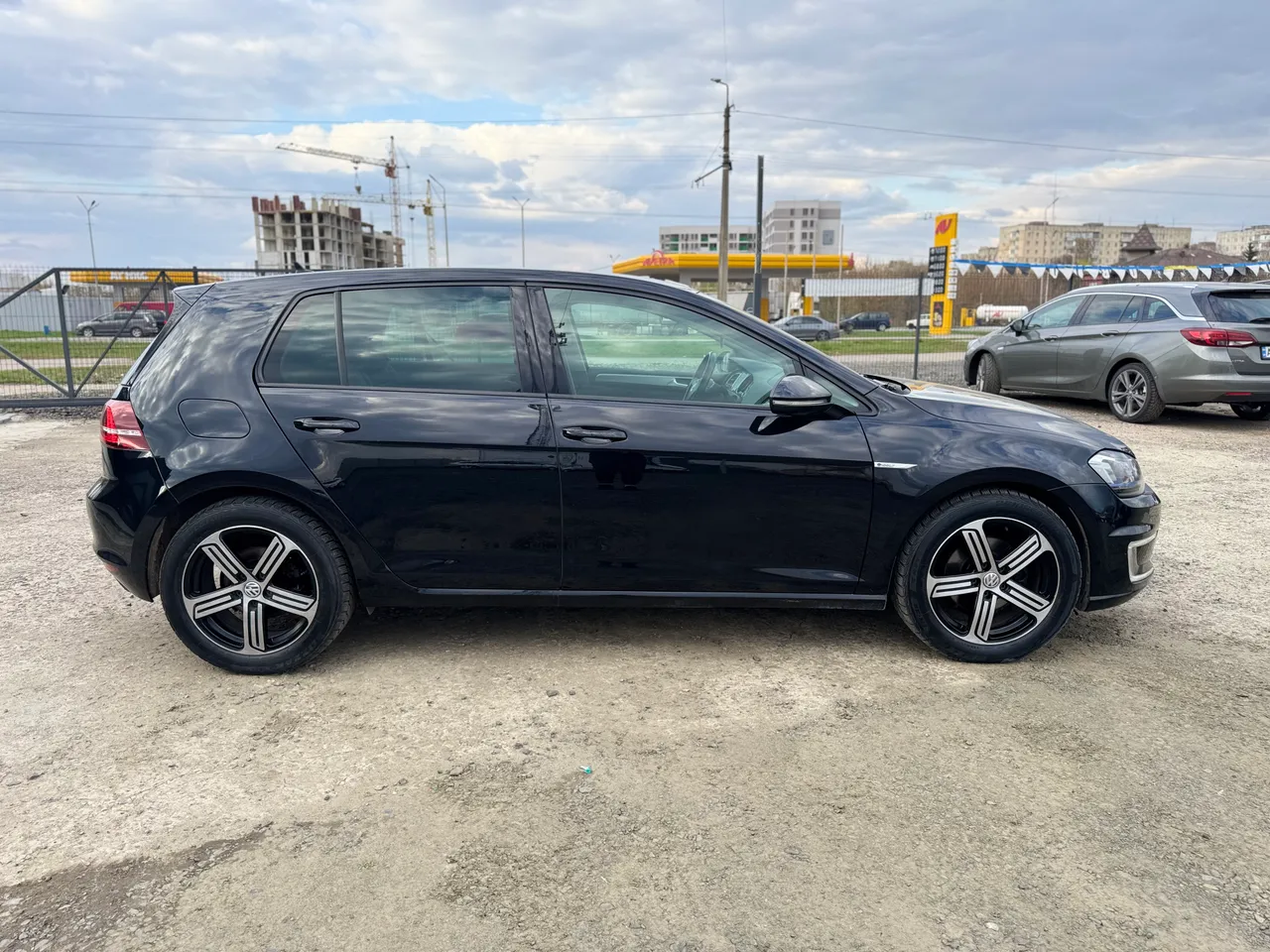 Volkswagen Golf - фото 3