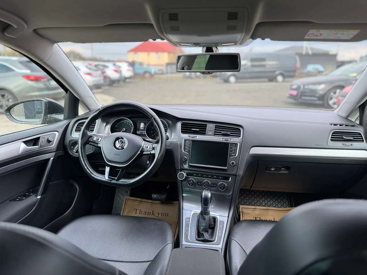 Volkswagen Golf - фото 20