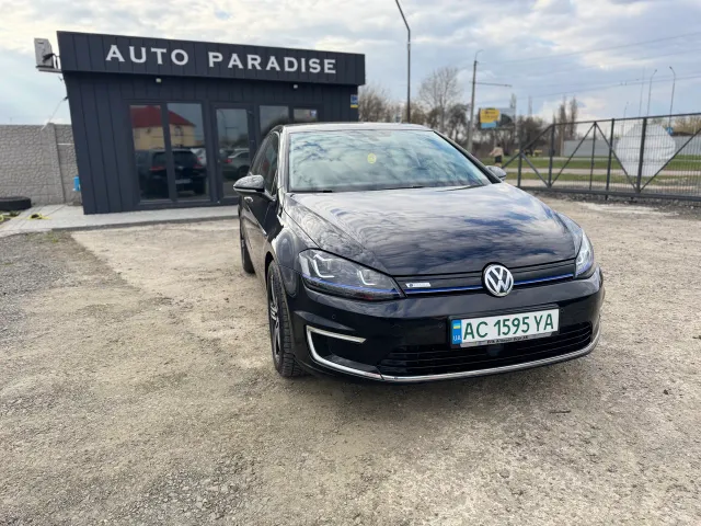 Volkswagen Golf - фото 2