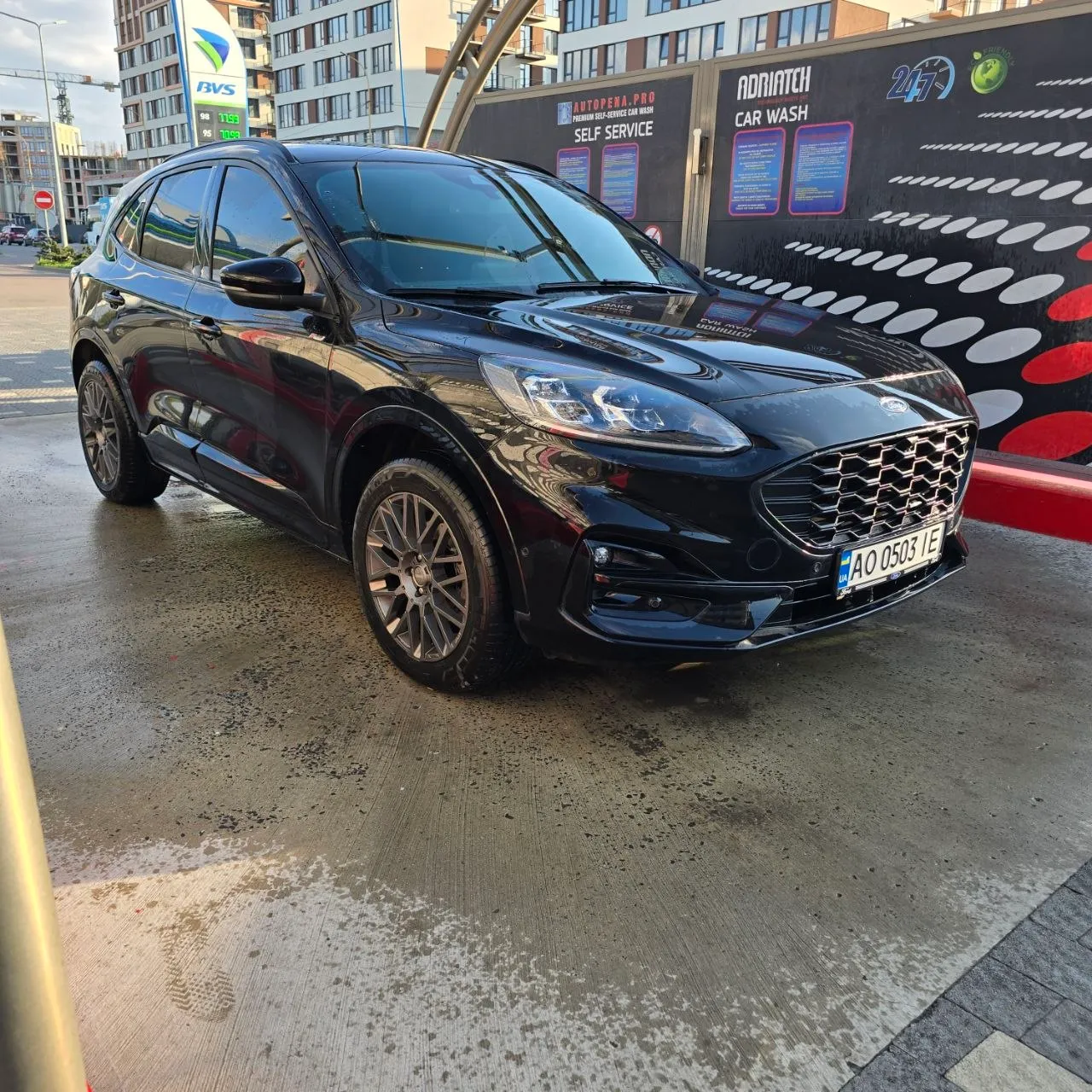 Ford Kuga - фото 6