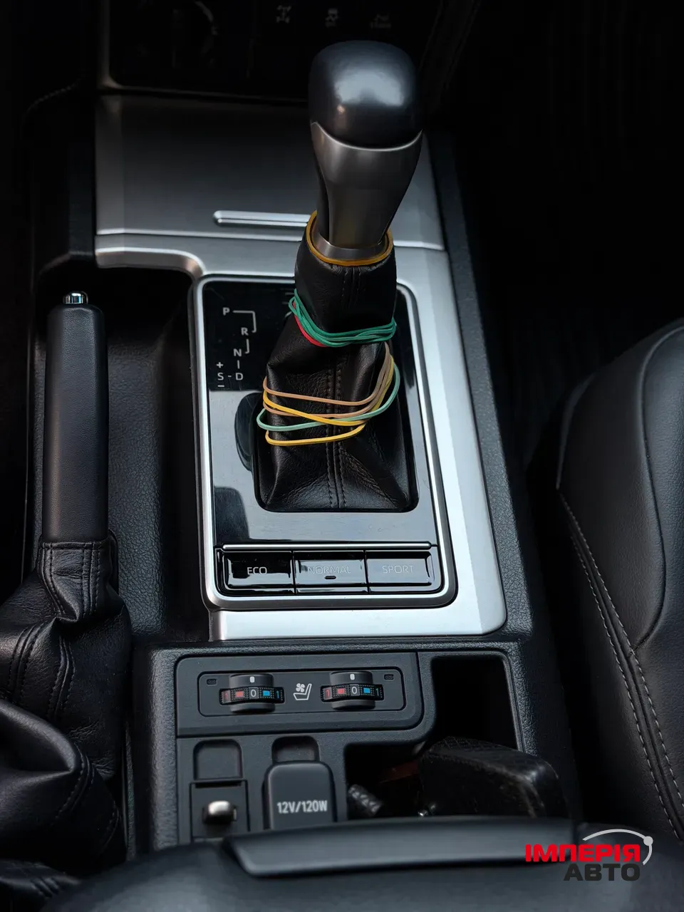 Toyota Land Cruiser Prado - фото 10