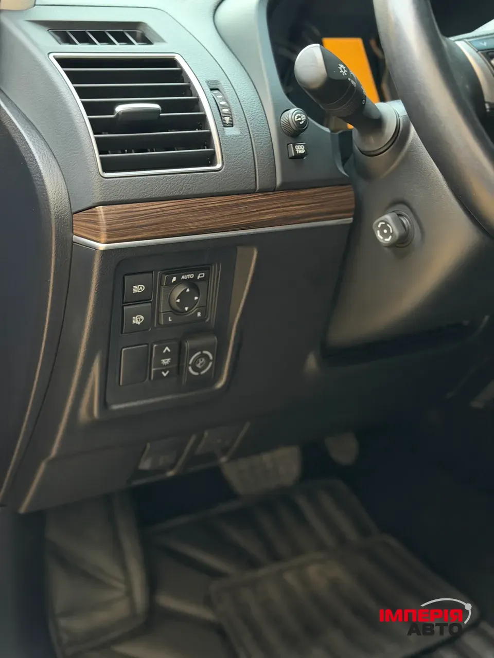 Toyota Land Cruiser Prado - фото 11