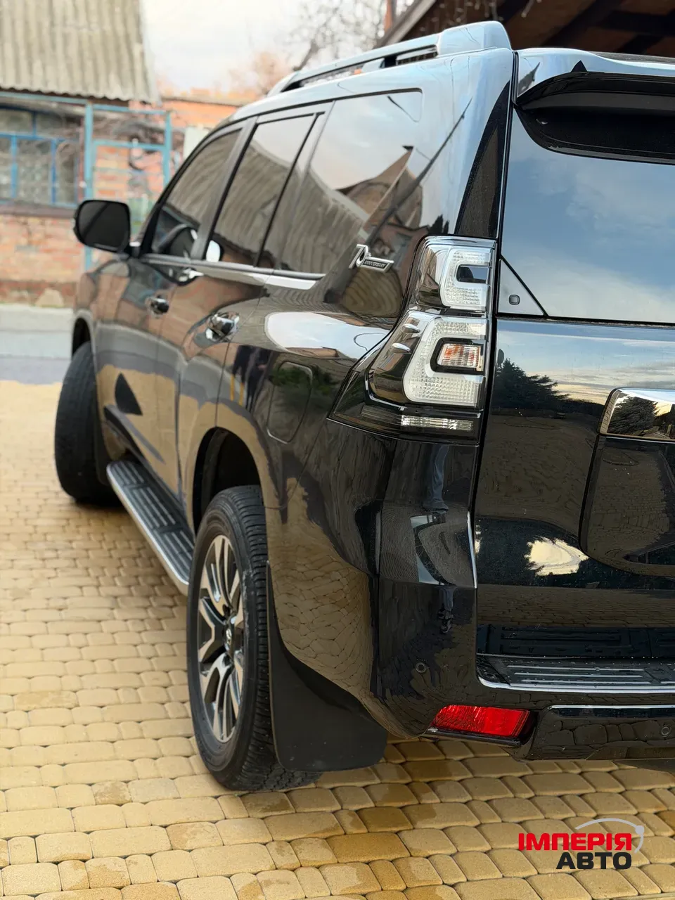 Toyota Land Cruiser Prado - фото 6