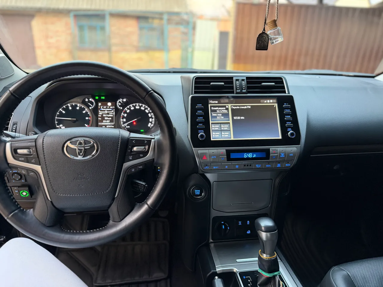 Toyota Land Cruiser Prado - фото 9