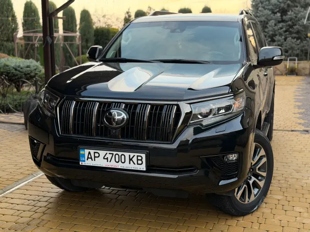 Toyota Land Cruiser Prado - фото 2