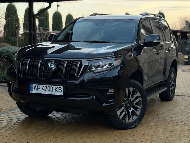 Toyota Land Cruiser Prado - фото 1