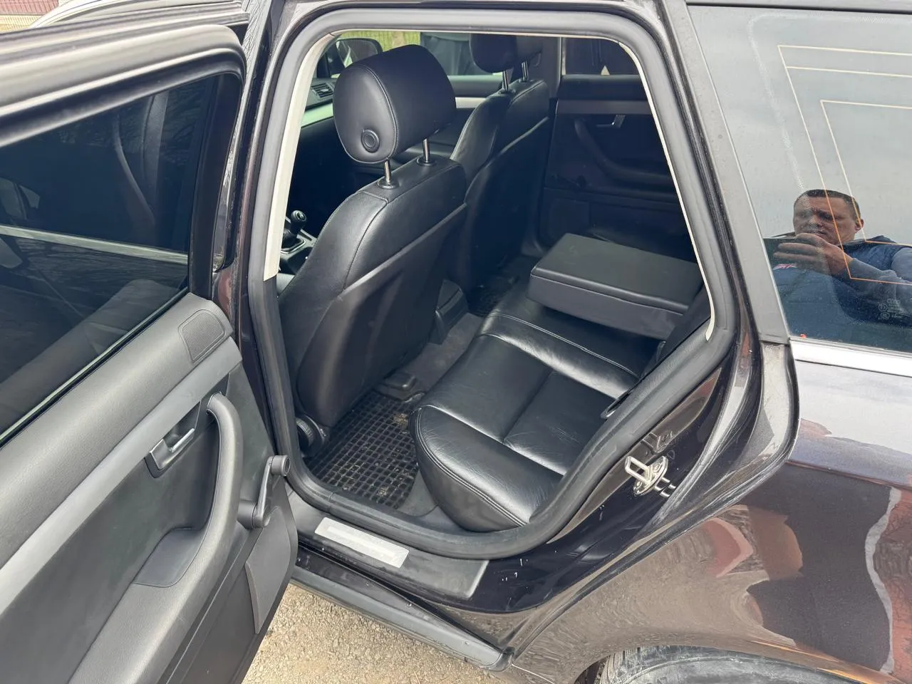 Audi A4 - фото 16