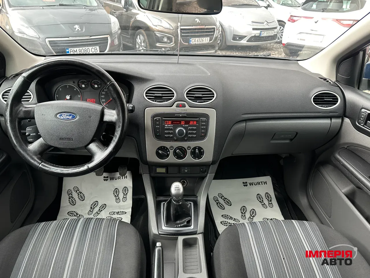 Ford Focus - фото 5