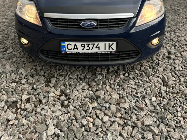 Ford Focus - фото 4
