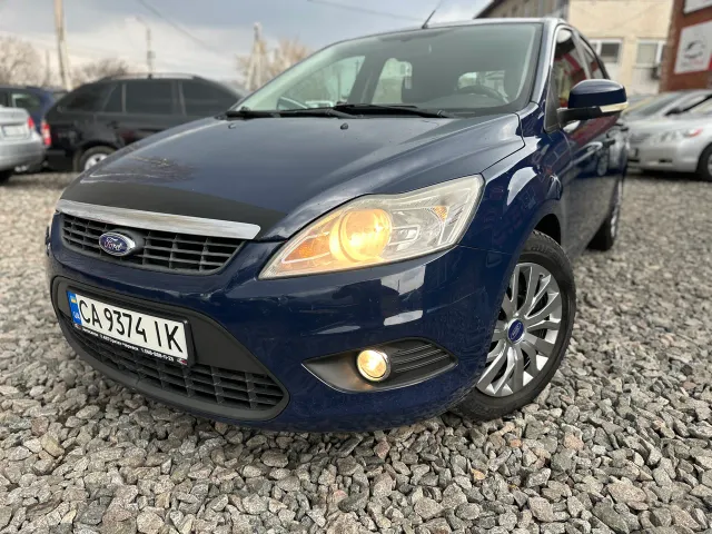 Ford Focus - фото 2