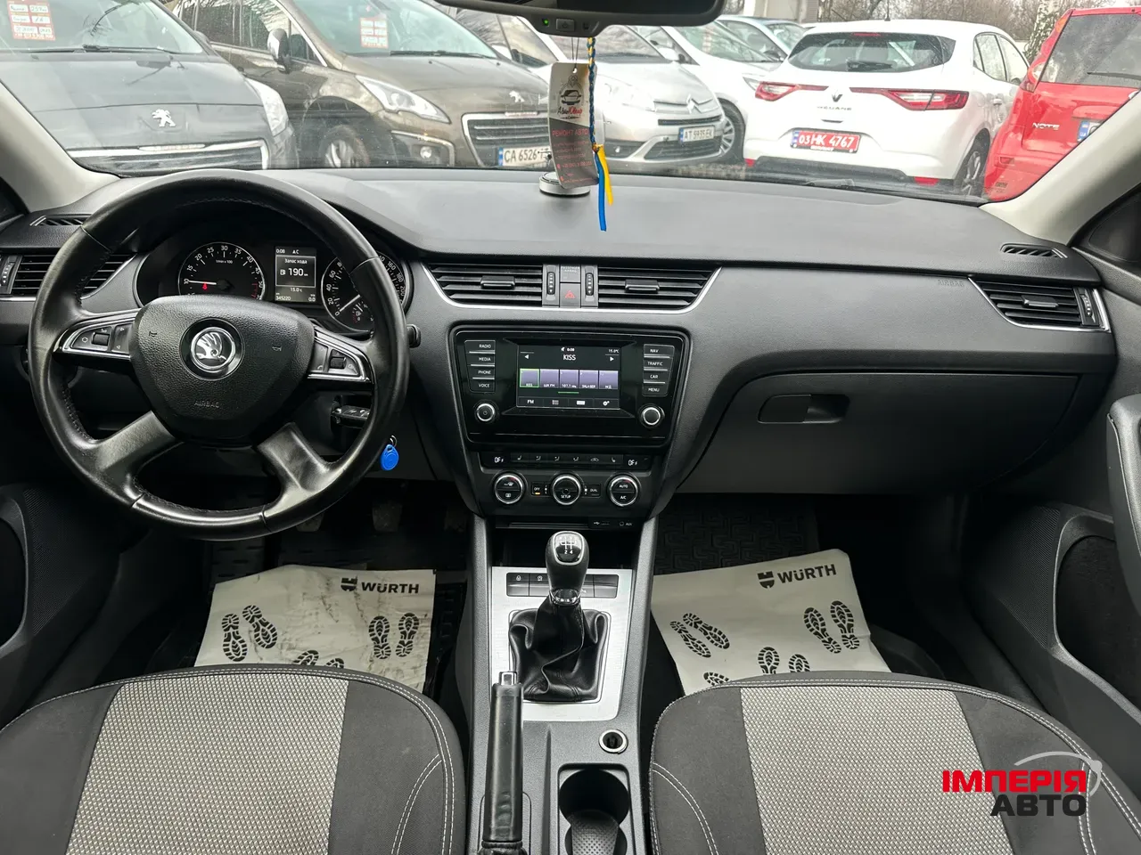 Skoda Octavia - фото 4