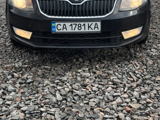 Skoda Octavia - фото 3
