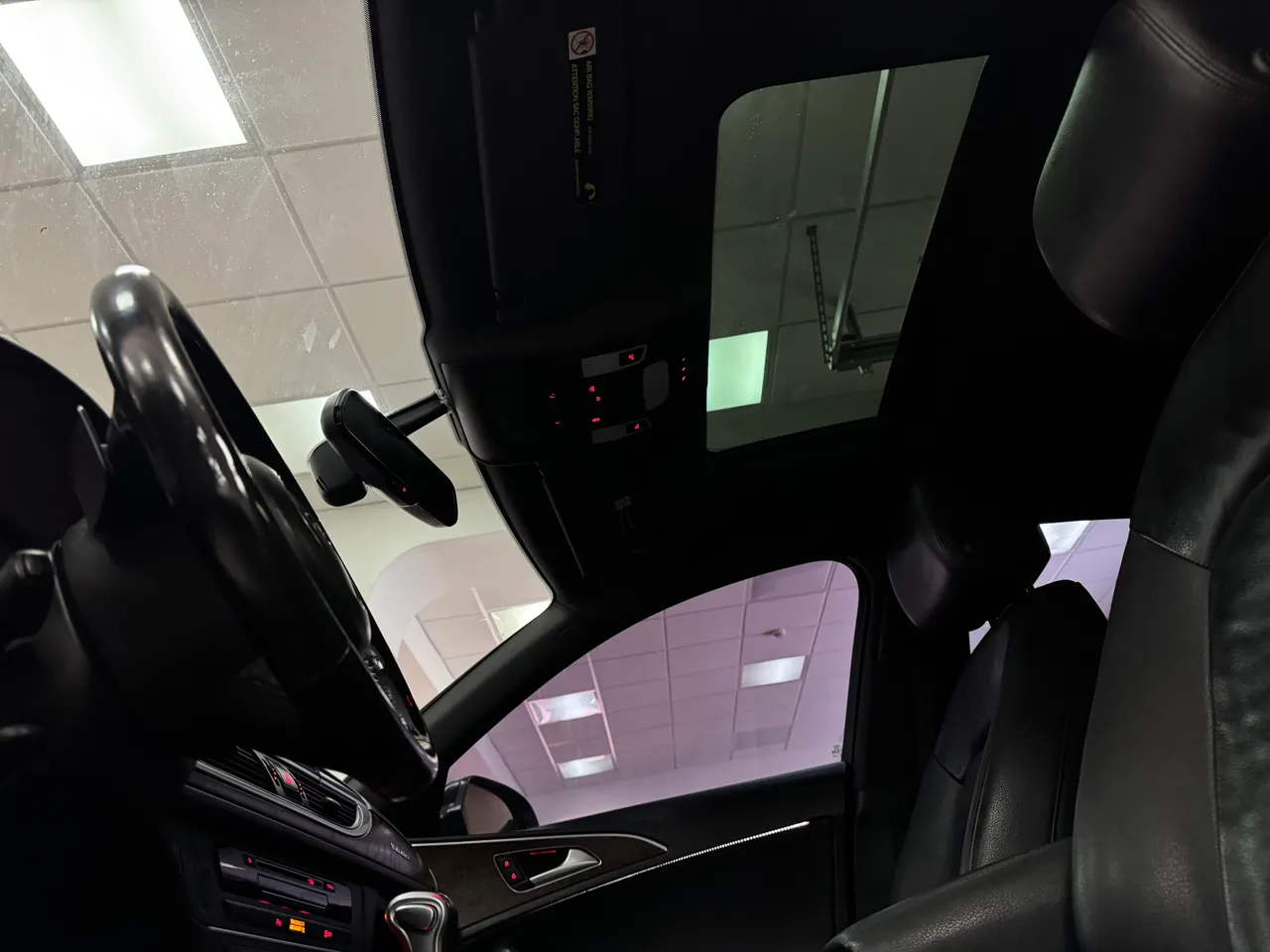 Audi A6 - фото 9